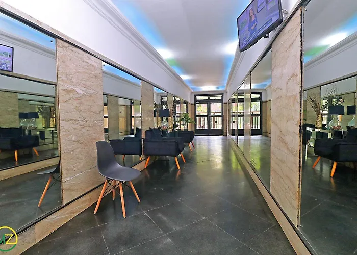Studio Reformado Para 5 Pessoas Em Copacabana